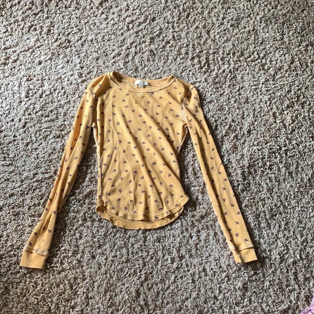 the brand is ultra shirt but got it from platos .